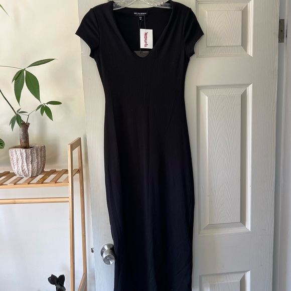 See You Monday Black Sheath Midi Dress V-Neck Short Sleeve - Picture 1 of 2